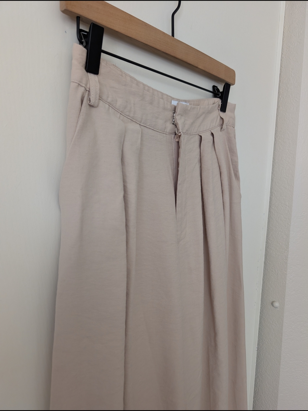SNDYS Womens 6 Pleated High Waisted Wide Leg Trouser Pants Khaki Work Preppy - Picture 4 of 8